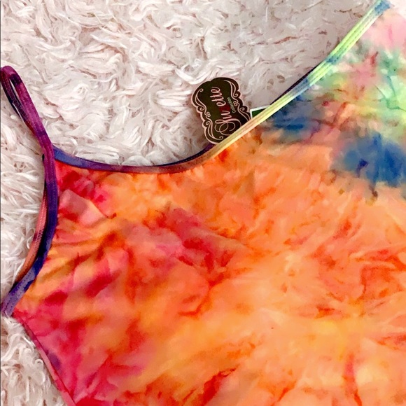 Retro Top - Picture 2 of 2